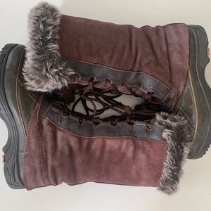 Khombu Waterproof Mid-Calf Winter Boots in Brown With Faux Fur Lining